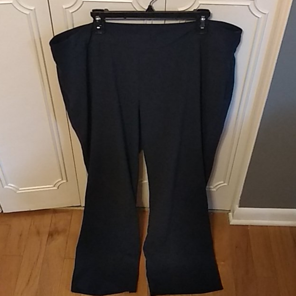 Size 20 Roz & Ali pull on navy dress pants